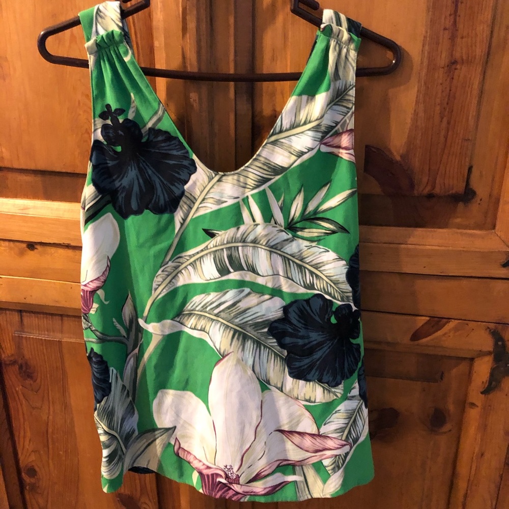 Gorgeous AnnTaylor Tropical Tank w/Gathering SM